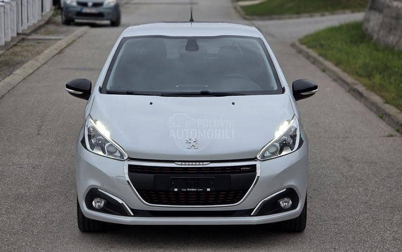 Peugeot 208 1.2i, GT Line, CH