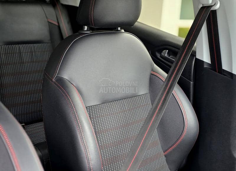 Peugeot 208 1.2i, GT Line, CH