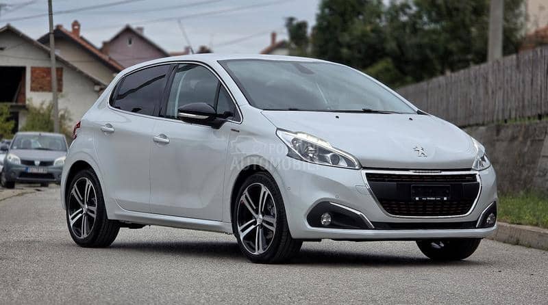 Peugeot 208 1.2i, GT Line, CH