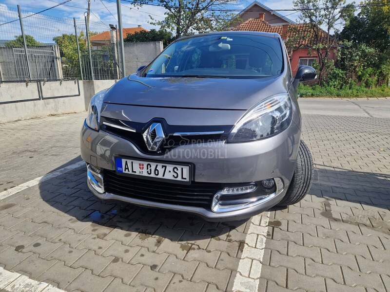 Renault Scenic BOSE