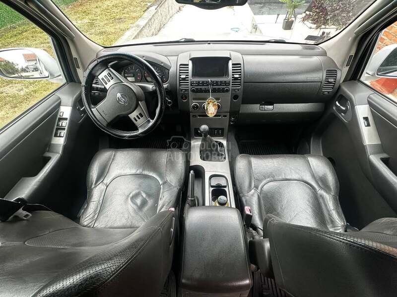 Nissan Navara 