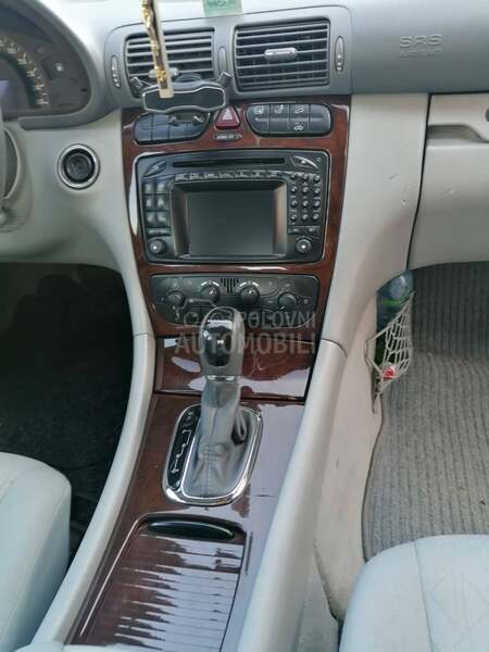Mercedes Benz C 200 