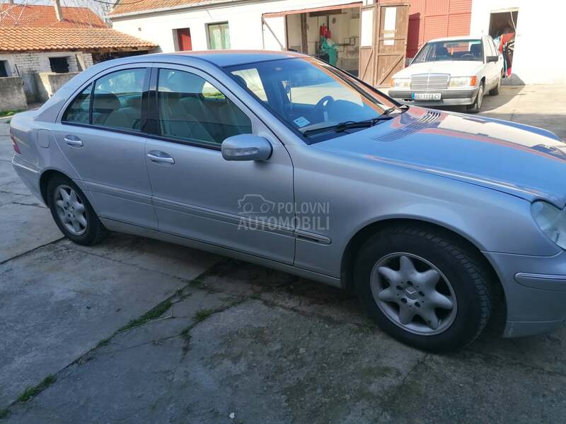Mercedes Benz C 200 