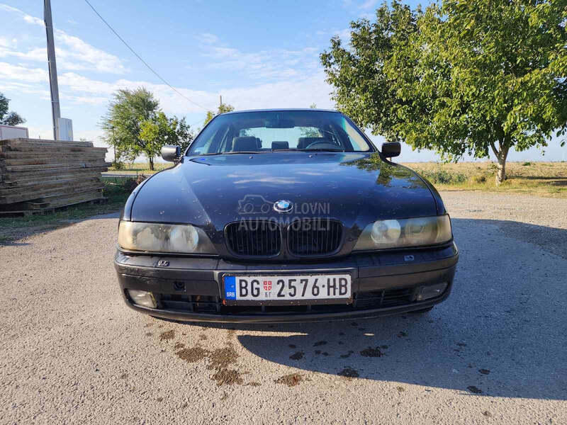 BMW 520 e39