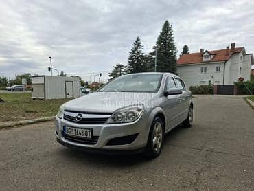 Opel Astra H 