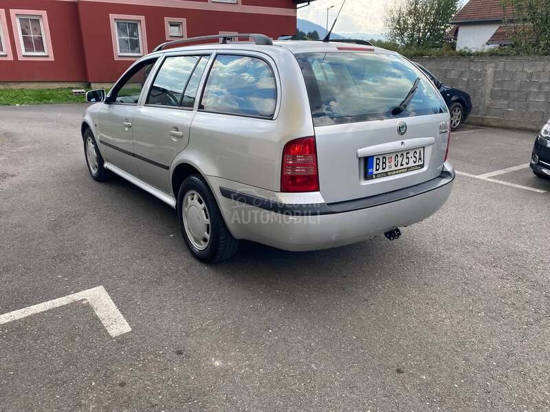 Škoda Octavia 1.9Tdi Resta yling