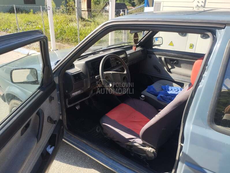 Volkswagen Golf 2 