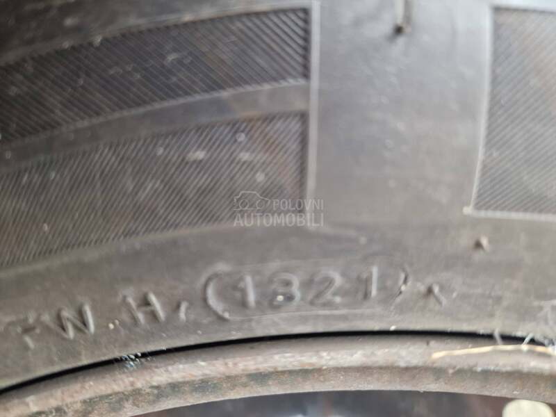 Goodyear 205/55 R16 Zimska