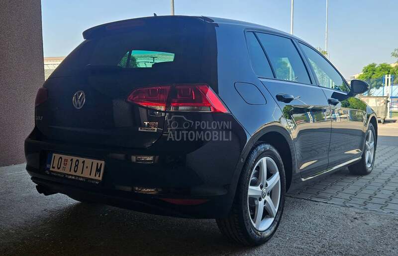 Volkswagen Golf 7 1.4 TSI LOUNGE