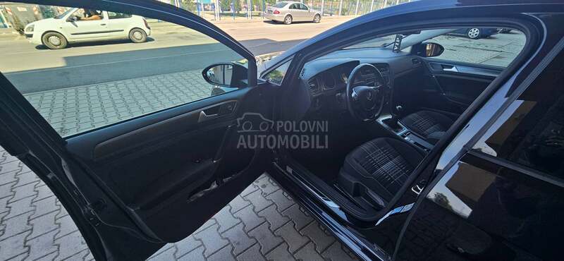Volkswagen Golf 7 1.4 TSI LOUNGE