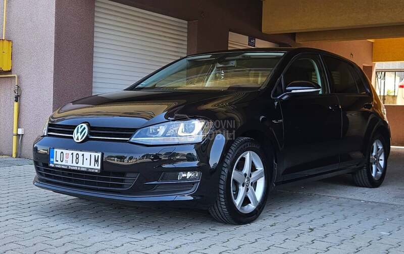 Volkswagen Golf 7 1.4 TSI LOUNGE