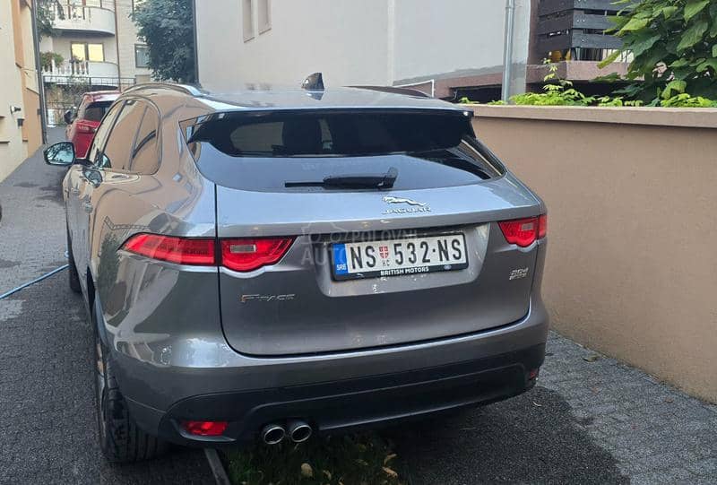 Jaguar F pace R Sport 2.0D