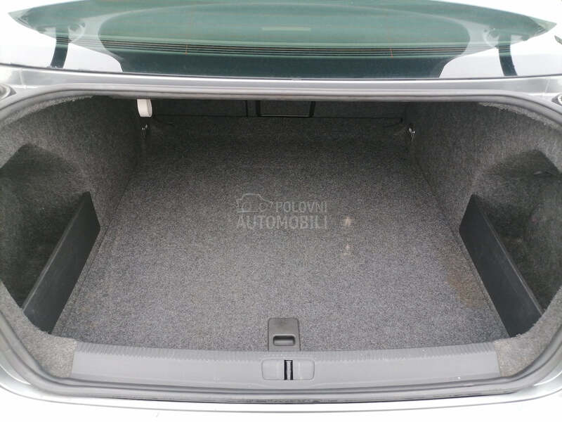 Volkswagen Passat B6 2.0 tdi