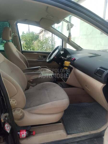 Seat Alhambra 1.8