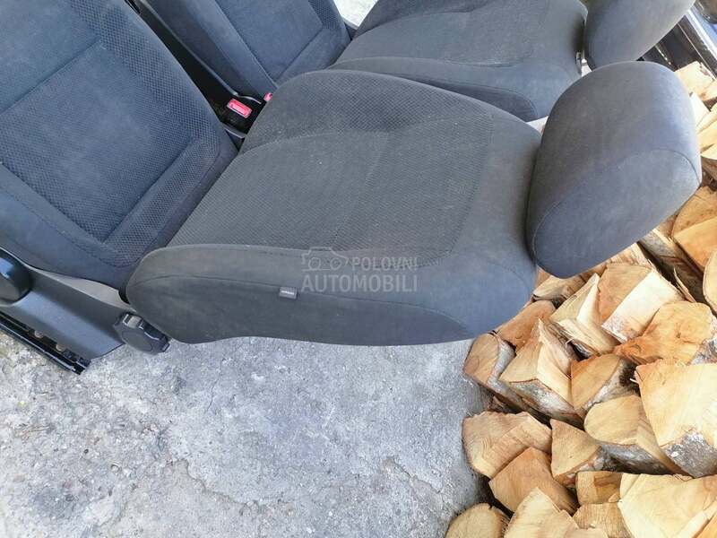 za škodu  Fabiju
