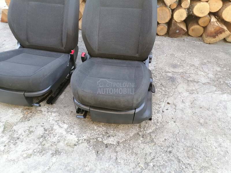 za škodu  Fabiju