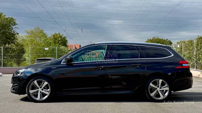 Peugeot 308 1.2i/GT-LINE/CH/