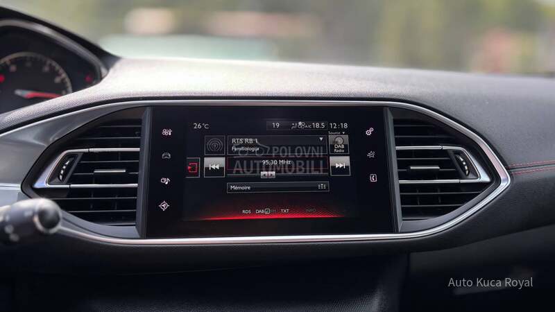 Peugeot 308 1.2i/GT-LINE/CH/