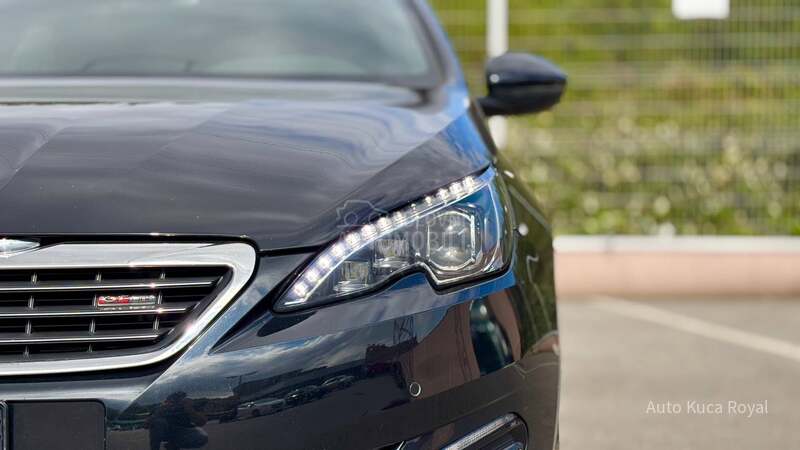 Peugeot 308 1.2i/GT-LINE/CH/