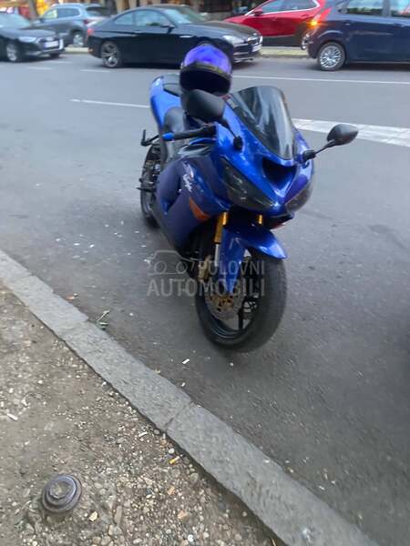 Kawasaki Zx6r