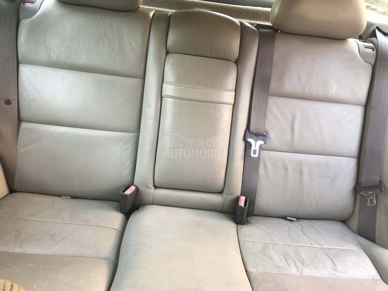 Volvo V40 1.8