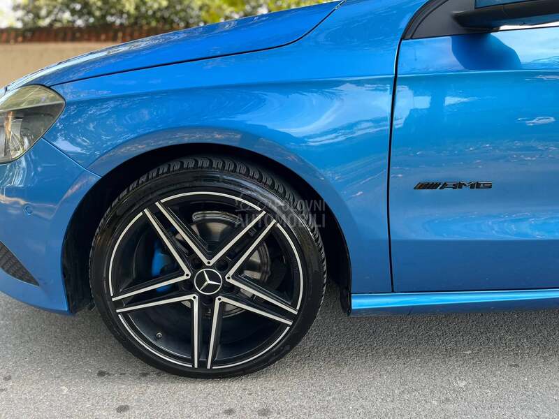 Mercedes Benz A 180 AMG