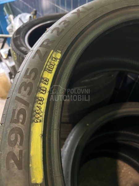 Continental 295/35 R23 Letnja