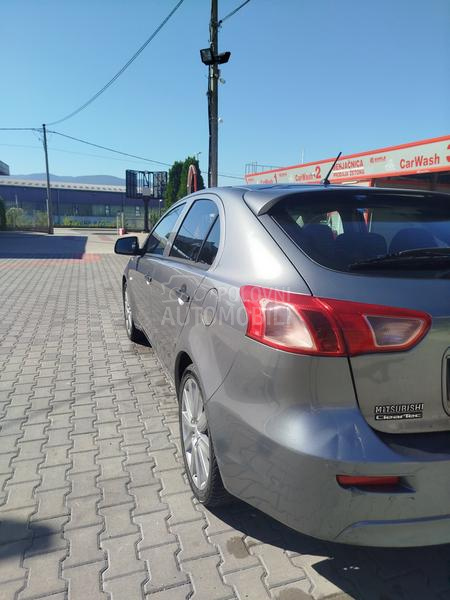 Mitsubishi Lancer 1.6