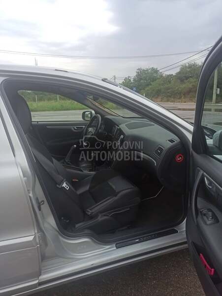 Volvo S60 2.4 D5