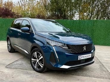 Peugeot 5008 1.5 blue Allure NOV