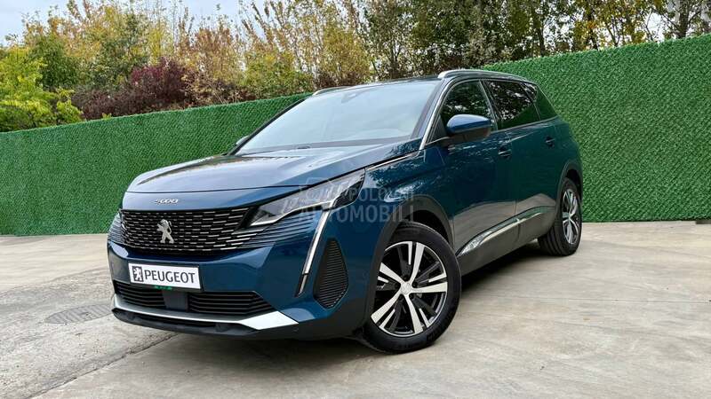 Peugeot 5008 1.5 blue Allure NOV