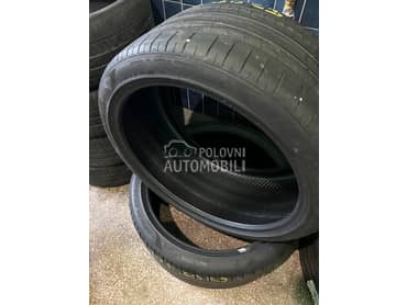 Pirelli 325/30 R23 Letnja