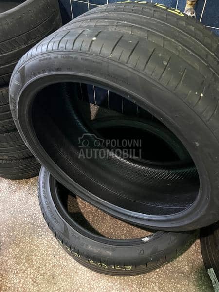Pirelli 325/30 R23 Letnja