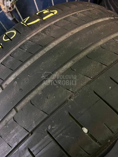 Pirelli 325/30 R23 Letnja