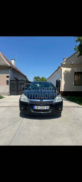 Opel Astra H 