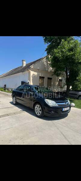 Opel Astra H 