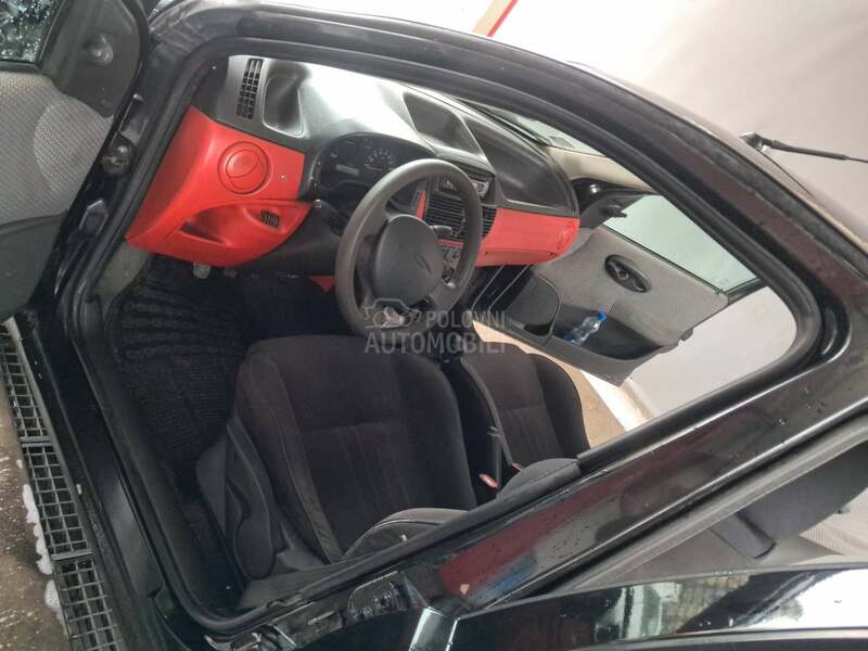 Fiat Punto 1.2 8v