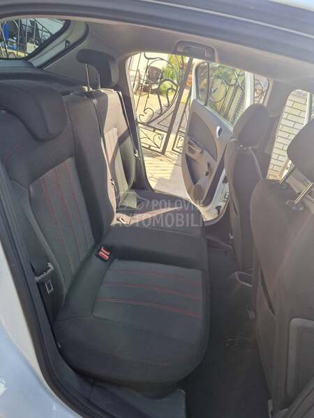 Opel Corsa D 