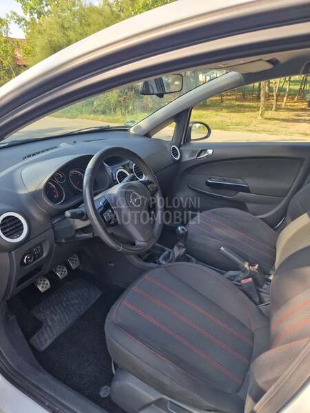 Opel Corsa D 
