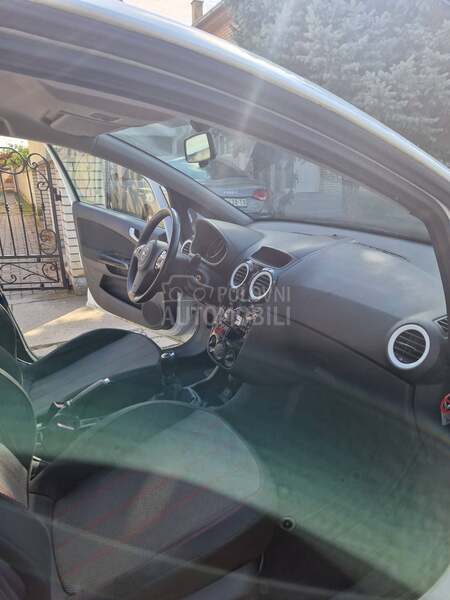 Opel Corsa D 