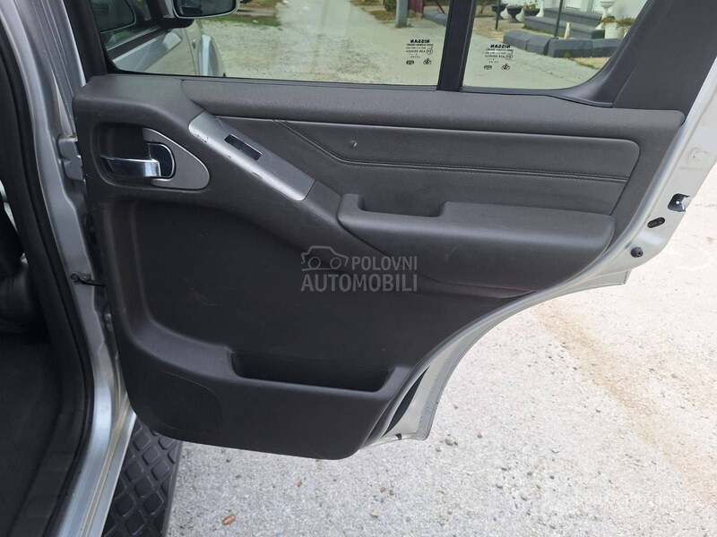 Nissan Pathfinder 2.5dci fu.ll  ch