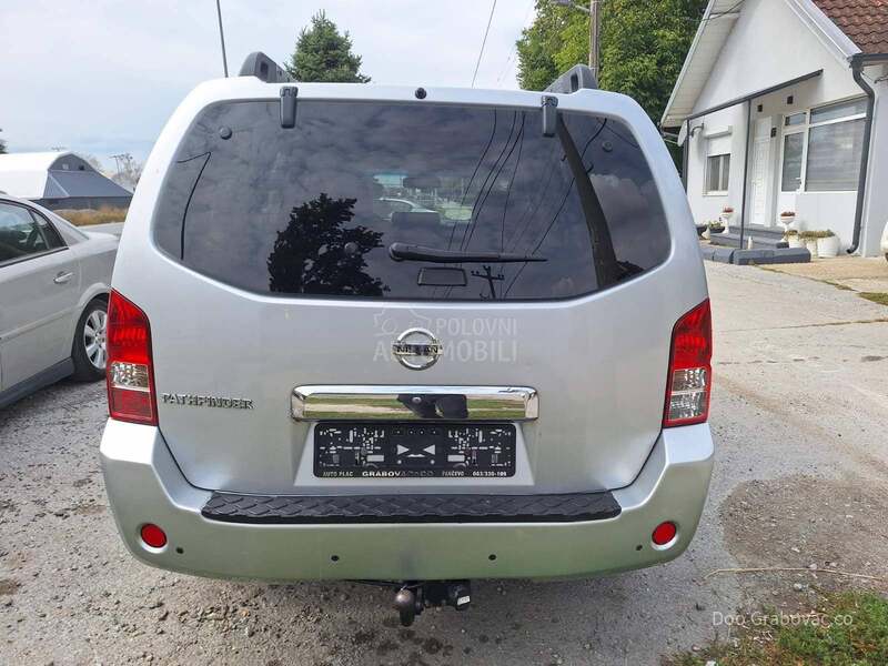 Nissan Pathfinder 2.5dci fu.ll  ch