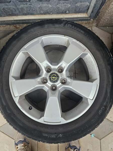 Continental 245/50 R18 Zimska