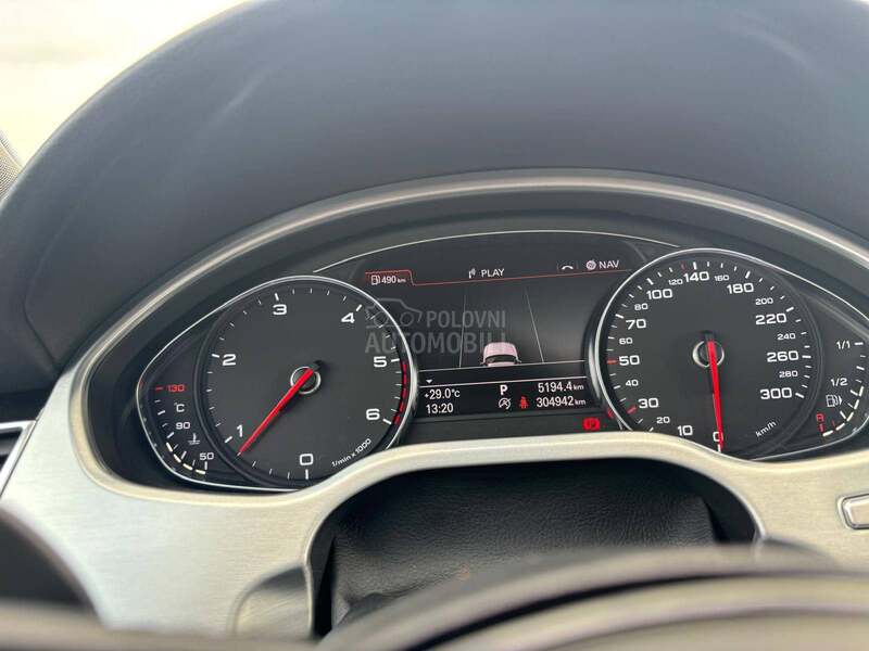 Audi A8 3.0