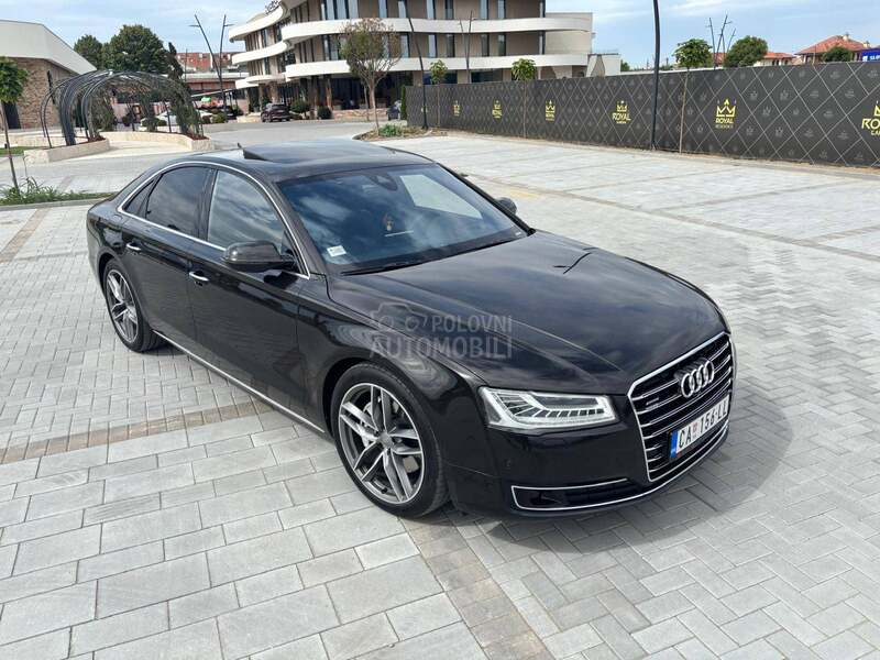 Audi A8 3.0