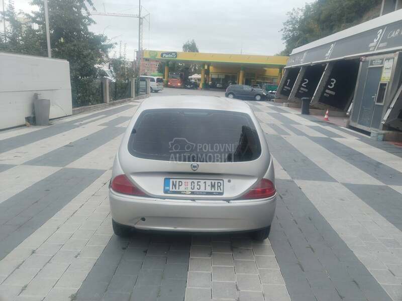 Lancia Ypsilon 1.2