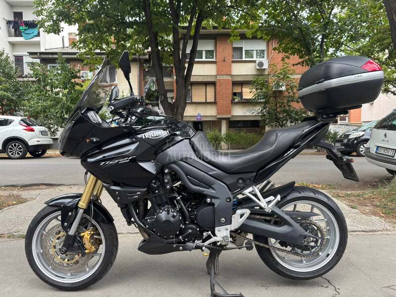 Triumph Tiger 1050