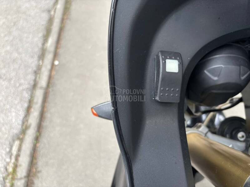 Triumph Tiger 1050