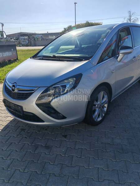 Opel Zafira 2.0 cdti