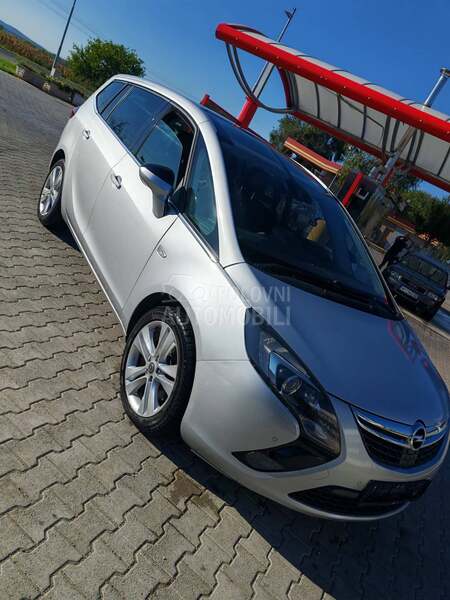 Opel Zafira 2.0 cdti